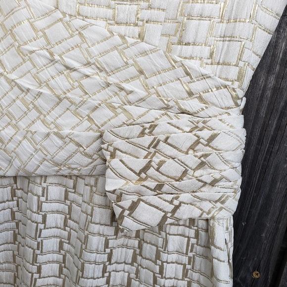 Kay Unger White Gold Accented Beaded Waist Dress - Picture 4 of 6